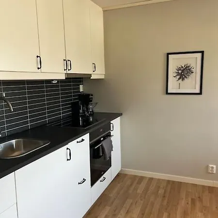 Apartment Central With View
